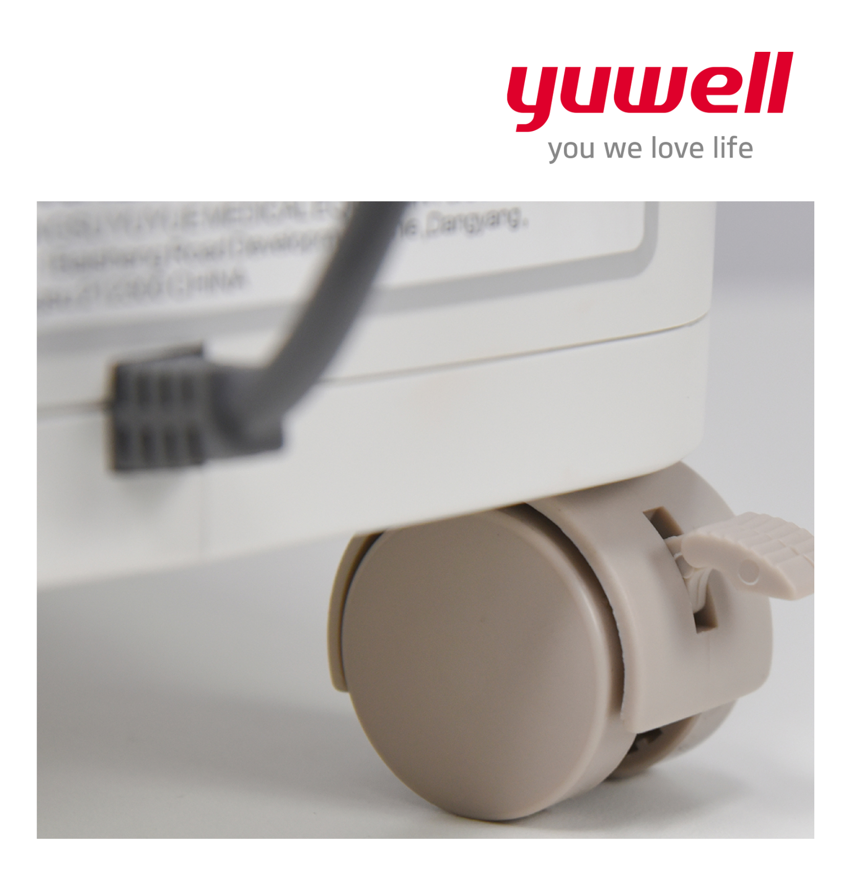 เครื่องผลิตออกซิเจน 3 ลิตร ยี่ห้อ Yuwell 9F-3AW รุ่นเสียงเบา มีฟังก์ชั่นพ่นยา (ระดับเสียง ≤ 46 dB) รับประกัน 3 ปี เครื่องผลิตออกซิเจน 3 ลิตร ยี่ห้อ Yuwell 9F-3AW รุ่นเสียงเบา มีฟังก์ชั่นพ่นยา (ระดับเสียง ≤ 46 dB) รับประกัน 3 ปี
